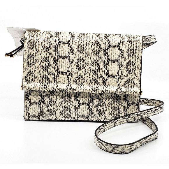 ALFANI Handbags - NWOT Alfani Black Mini Toggle Crossbody $49.50